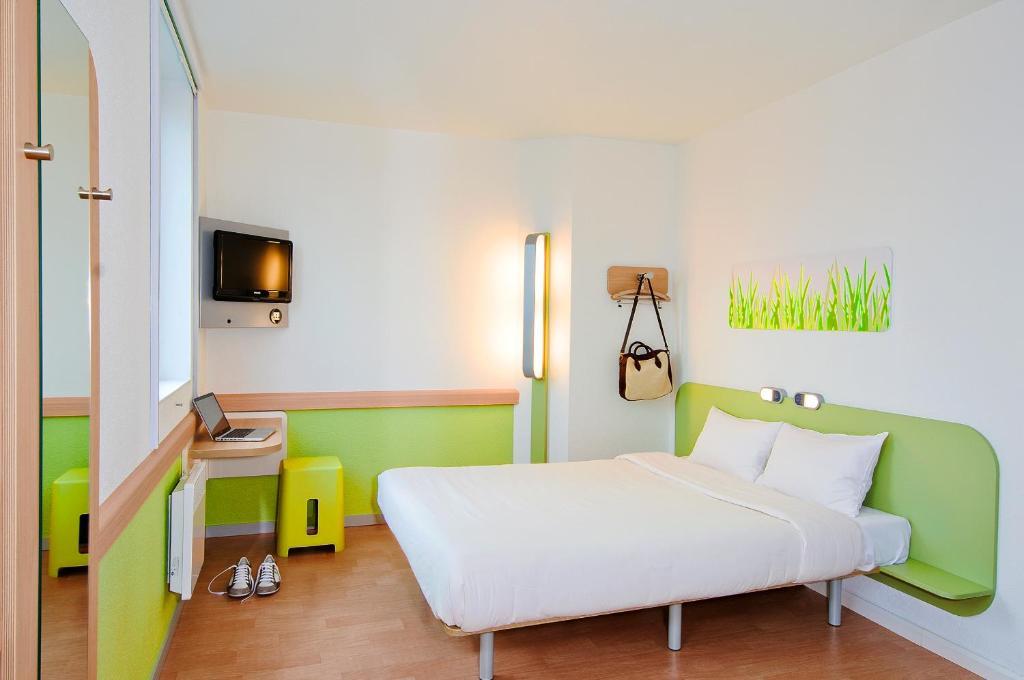 Ibis Budget Saint-Quentin Centre Gare Pokoj fotografie